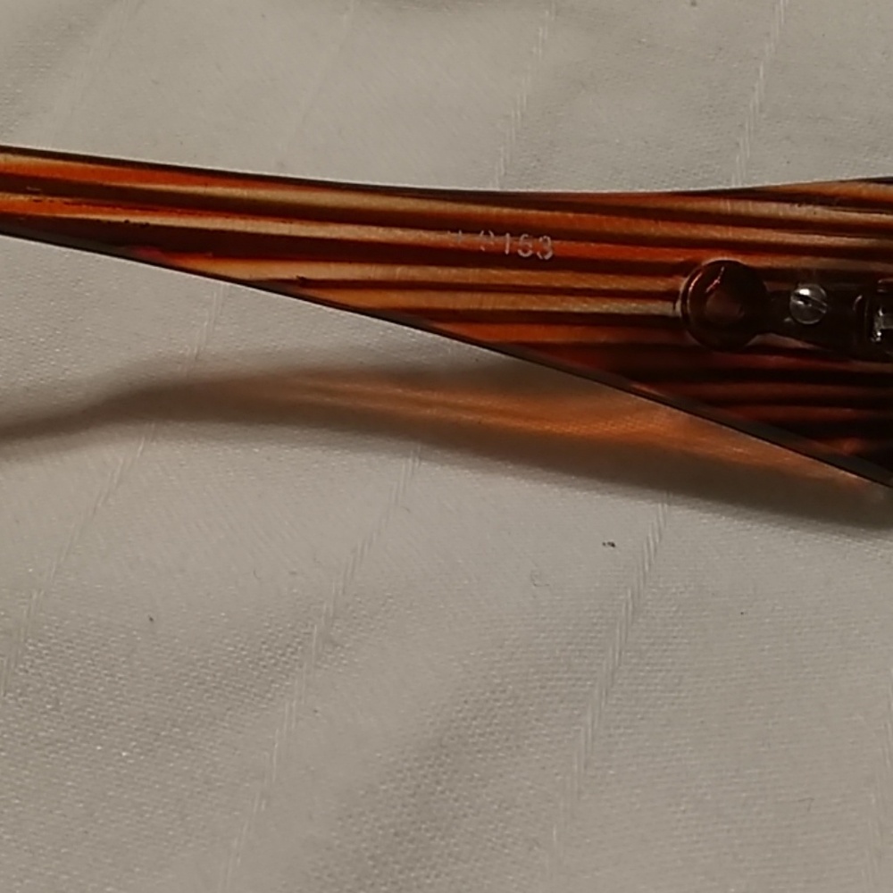 Sunglasses - Picture 4 of 7